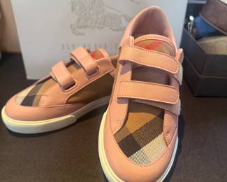Burberry Sneakers