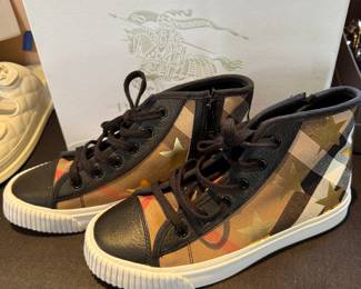 Burberry Sneakers Kids