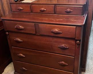 Matching Chest w/ Glove Boxes
