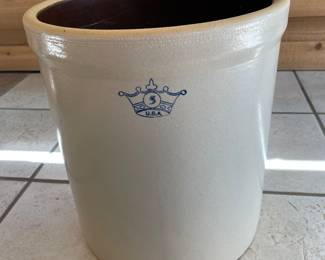 HUGE 5 Gallon Robinson Ransbottom Crock