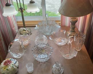 Nice lamps and glassware thru out the home.