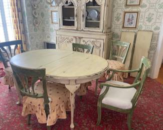 French Country Dining Table with 4 Chairs and 2 Captain Chairs - 84" w/ 2 Leaves 59"w/o - $1250.00