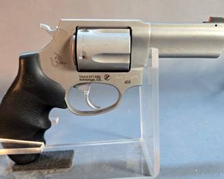 Taurus Armas/ Taurus Int'l 605 .357 Mag 5-Shot Revolver SN# AEC177675