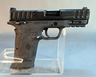 Smith & Wesson Equalizer 9mm Luger Pistol SN# EHH5251