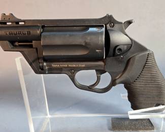 Taurus Armas/ Taurus Int'l The Judge Public Defender Poly .45 LC/.410 ga 5-Shot Revolver SN# AEH602154
