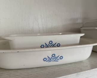 It's CORN!(ingware). Loaf pan! WOW!