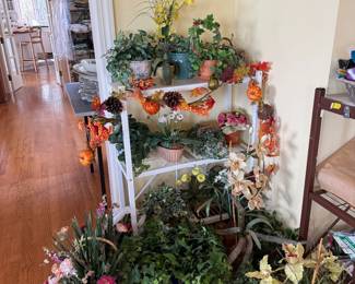 Artificial foliage. Much to choose from