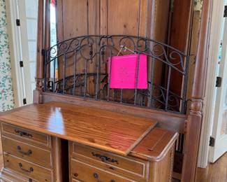 WHOLE BEDROOM SET FOR $100