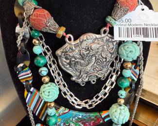 Sobral Modern Necklace
