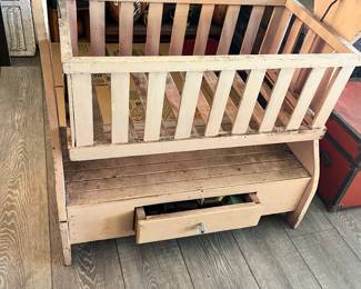Wooden cradle 