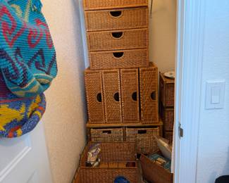 Lots of baskets for storage