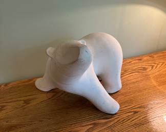 Polar bear sculpture