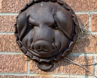 Cast iron pig mold