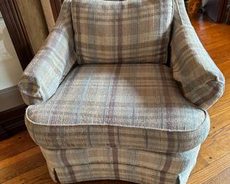 (2) upholstered small armchairs on castors (only one photographed).....