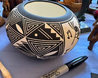 Signed Acoma seed pot