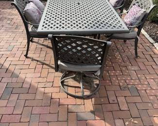 Cast Aluminum Outdoor Patio Set