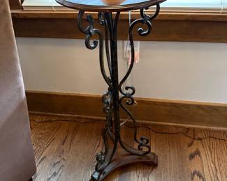 Victorian Style Lamp Stand
