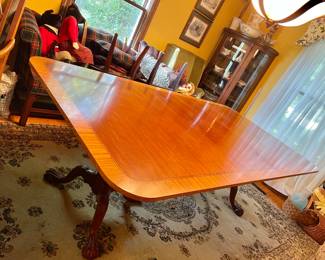 Lovely Dining Room Table 