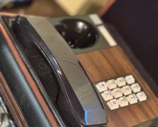Vtg Executive Telephone
