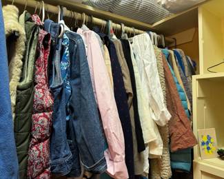 Women’s small and medium clothing 