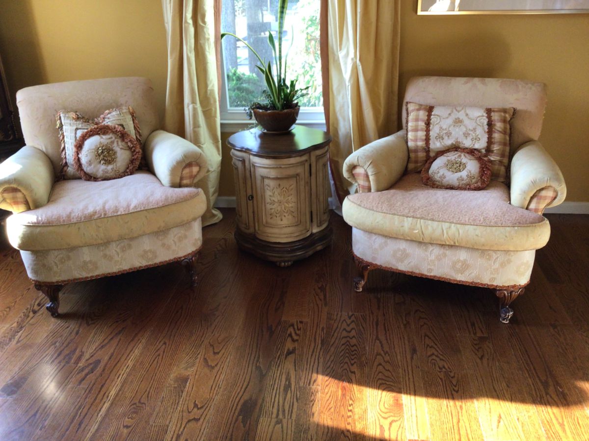 Domain lounge chairs 37”x39x36” H, cloverleaf table 22”x22”x25” H