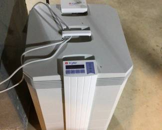 Air purifier 