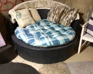 Round chaise lounge 5’ x 27” high with top down