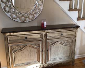 Slim server 12”x5”x36” H, round mirror 32” diameter 