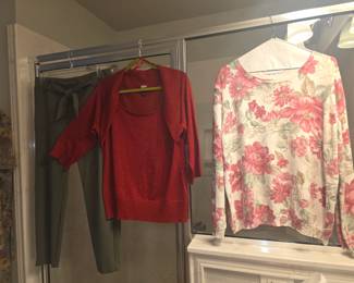 Ladies Clothes 