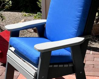 LuxCraft Fine Quality Furniture w/New Cushion Source Cushion 