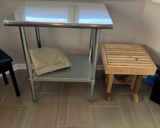 Cedar Shower Bench; Stainless Table w/Shelf 30"W x 24"D x 35"H & Covermates Custom Cover
