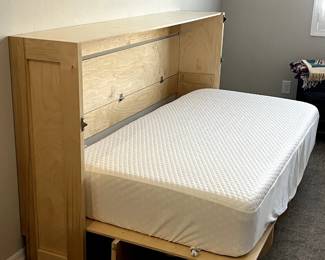 Linens are in excellent condition and super clean.  