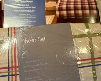 Bedding new in packages
