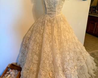 1950's lace wedding dress