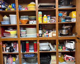 So much kitchen including vintage pyrex, vintage tupperware and cooking items we had to take the doors off!