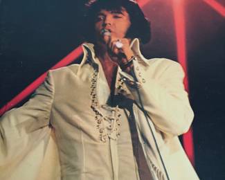 Vintage Elvis albums 