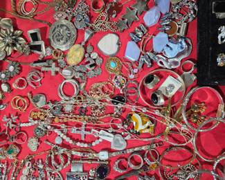 Assorted Sterling jewelry 