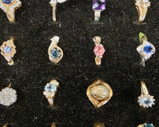 Assorted Gold rings