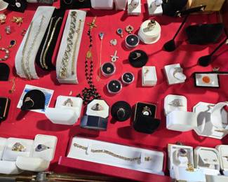 Assorted Gold jewelry 