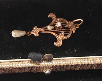 Antique Gold pendant 