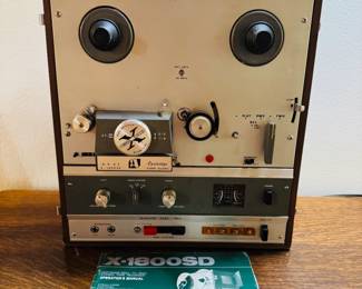 Akai X-1800SD
