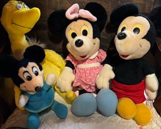 Vintage Mickey & Minnie Mouse plush