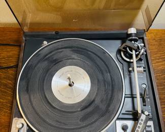 Dual 1249 turntable