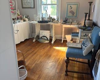 After entering the house and walking through the living room, to the right are two rooms. On the right is this room.