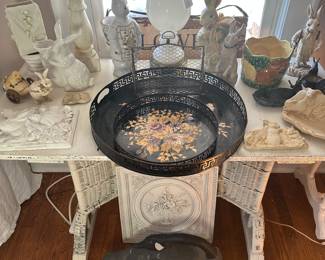 Spring and Easter collections. Cast iron rabbit. 