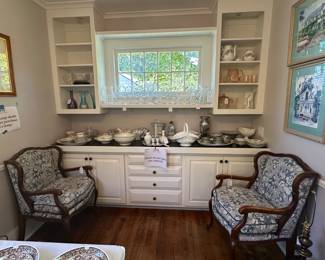 Beautiful chairs, art, and more. 