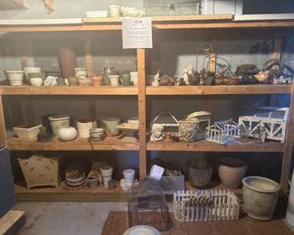 Various pots and decor. 