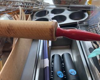 Some kitchen items