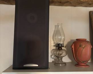 Speakers oil lamp, and 1946/47Roseville, Zephyr Lily vase
