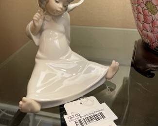 Lladro "Wondering Cherub"